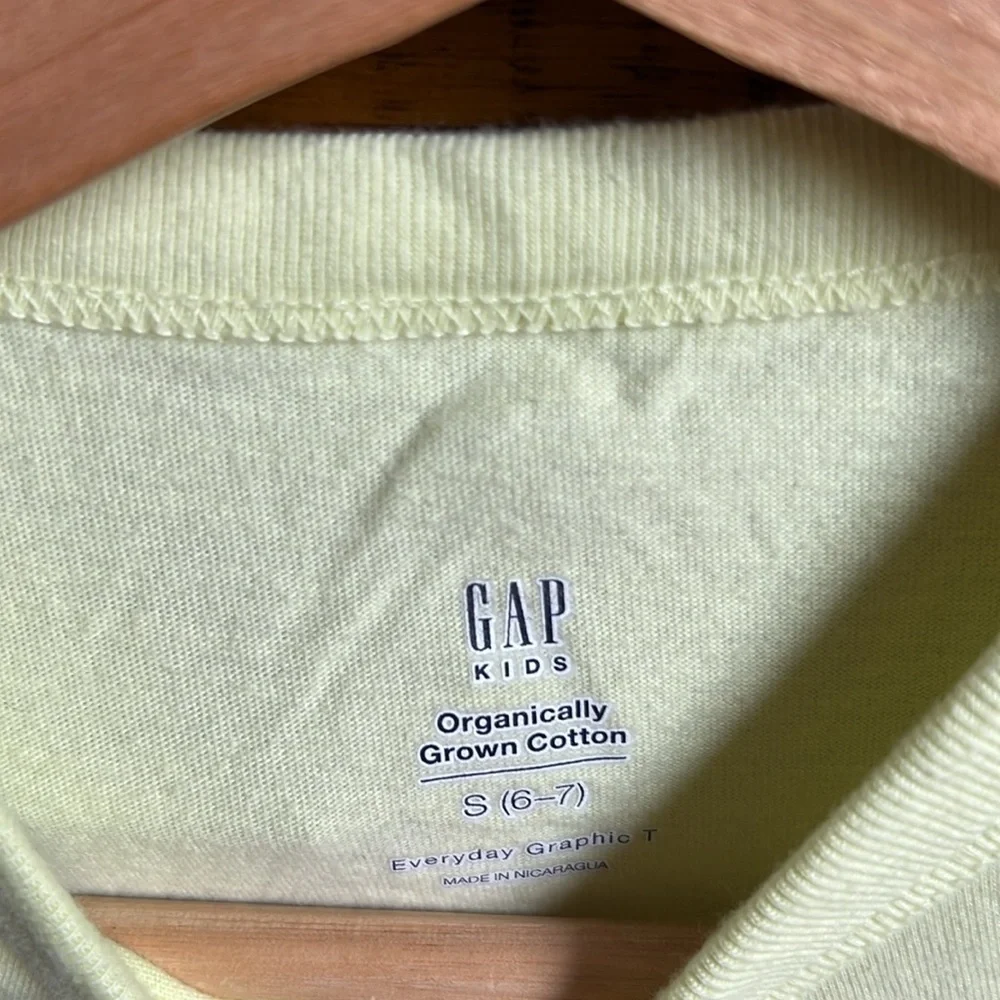 Gap Boys Kids Organic Cotton Graphic T-Shirt